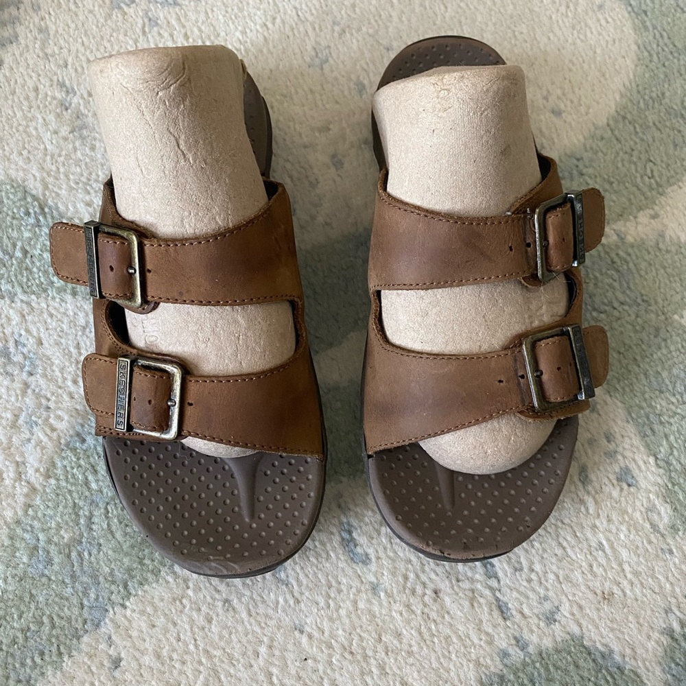 Sketchers outdoor lifestyle leather shoes size 7